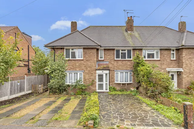 Chelmsford Avenue, Romford, RM5, photo 1