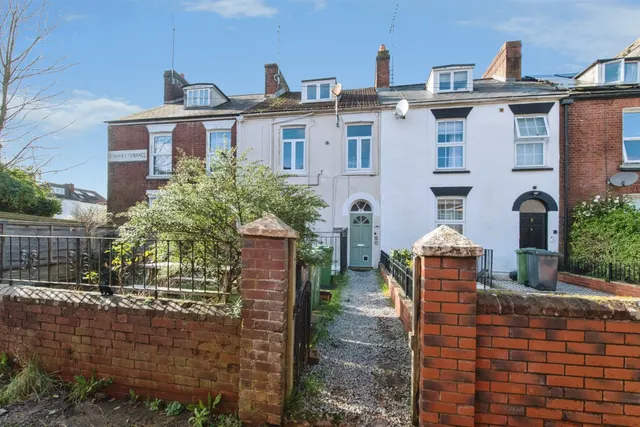 St. James Terrace, Exeter, photo 1