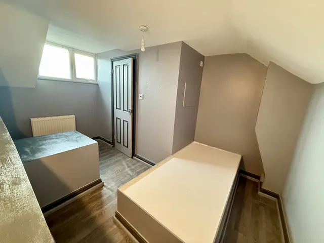 Cambridge Street, Grantham, NG31, photo 2