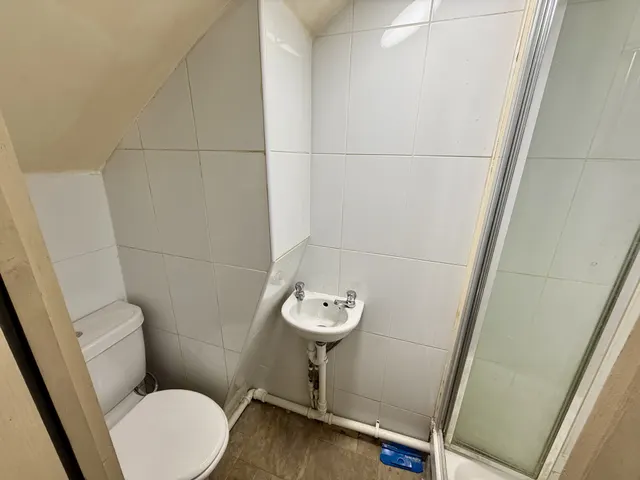 Cambridge Street, Grantham, NG31, photo 3