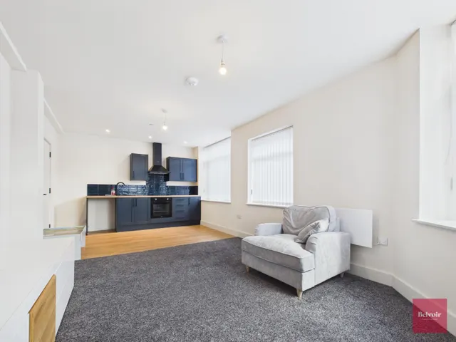 Photo 3 — Singleton Hotel, Dilwyn Street, Swansea, SA1