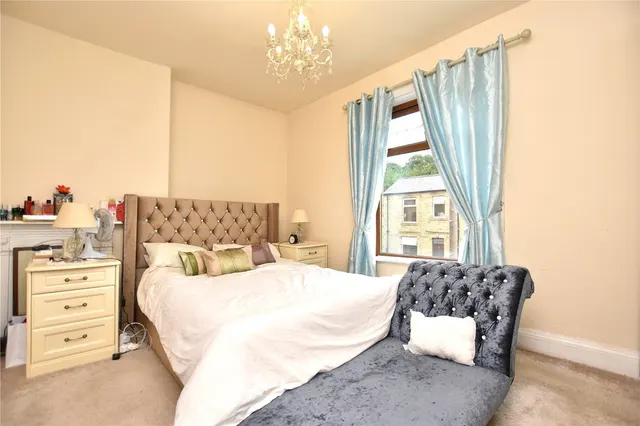 Upper Croft Road, Batley, WF17, photo 3