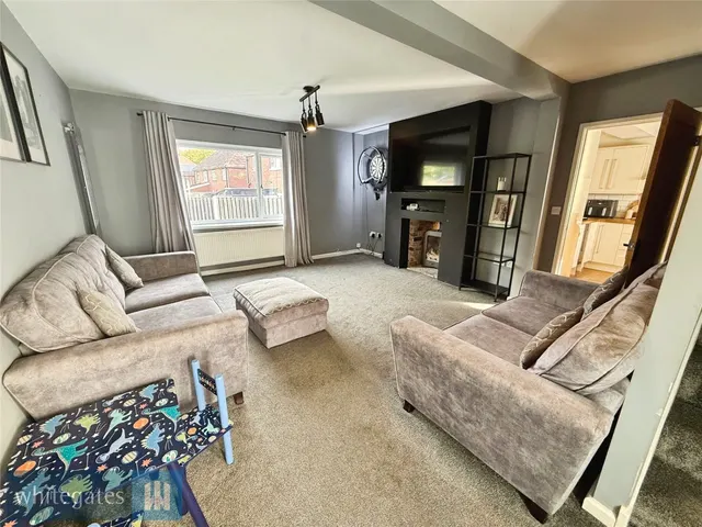Haldene, Worsbrough, S70, photo 3