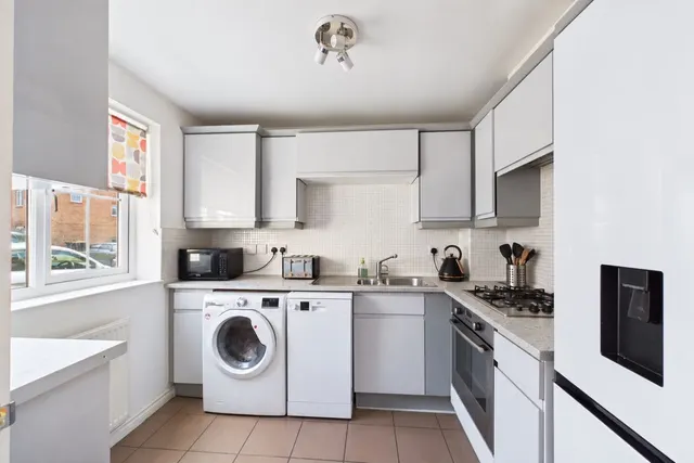 Cormorant Way, Leighton Buzzard, LU7, photo 3