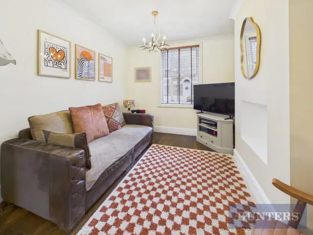 Belle Vue Street, Scarborough, YO12, photo 2