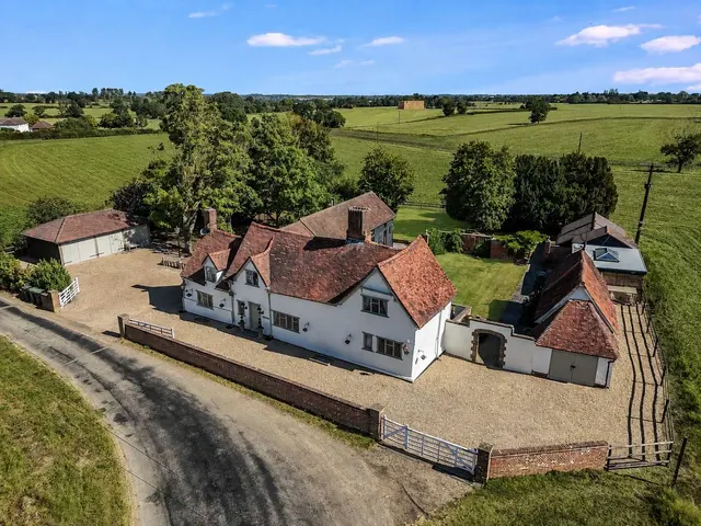 Barnston, Dunmow, Essex, CM6 3PR, photo 1