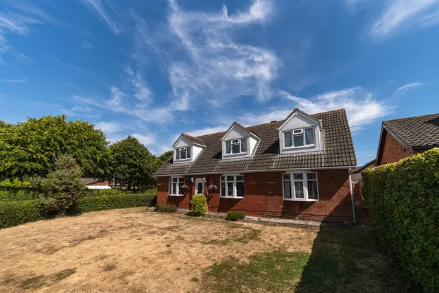 Holton Road, Tetney, DN36, photo 1