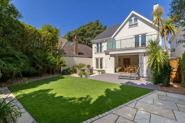Grasmere Road, Poole, Dorset, BH13 7RH, photo 1