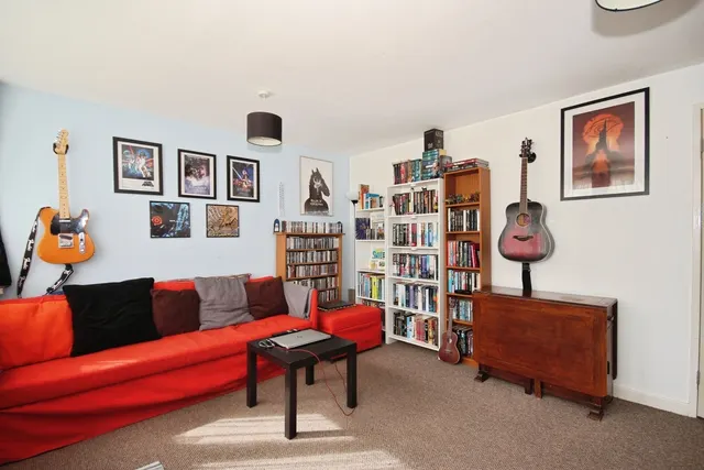 Photo 3 — Greendale Road, COVENTRY, West Midlands, CV5