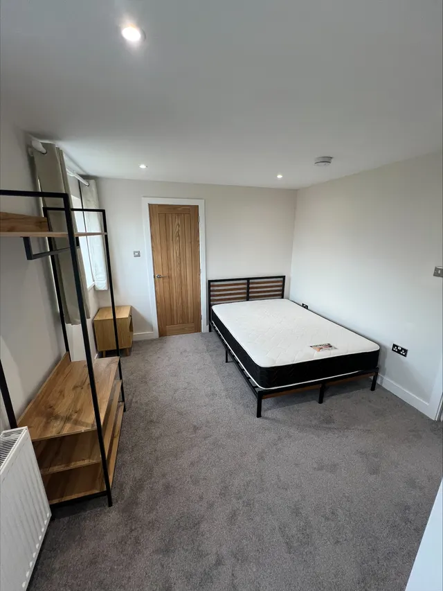 Dowles Road, KIDDERMINSTER, photo 1
