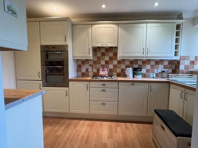 Motcombe Grange, SP7, photo 2