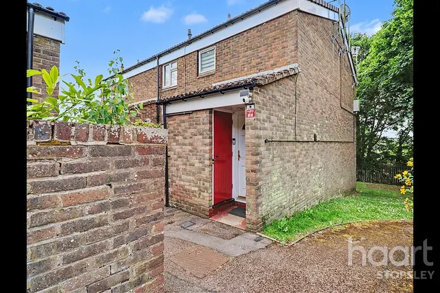 Haddon Road, Luton, LU2, photo 1