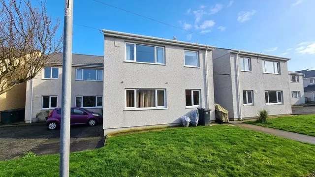 Maes Cynfor, Cemaes Bay, LL67, photo 1