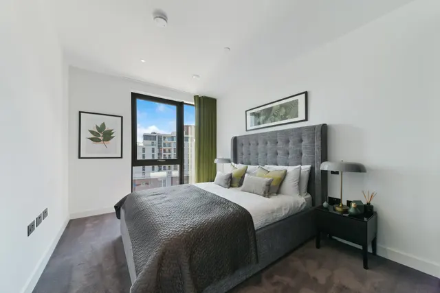 Embassy Gardens, Nine Elms, SW11, photo 3