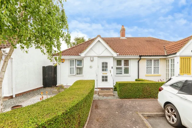 Rudham Grove, Letchworth Garden City, SG6, photo 1