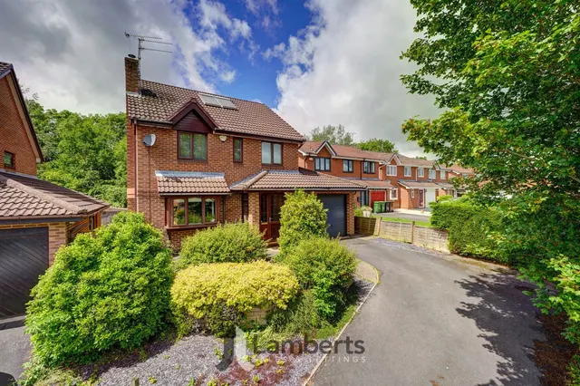 46 Longfellow Close, Redditch, photo 1