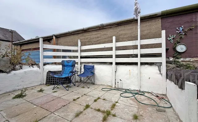 Mason Street, Bangor, LL57, photo 3
