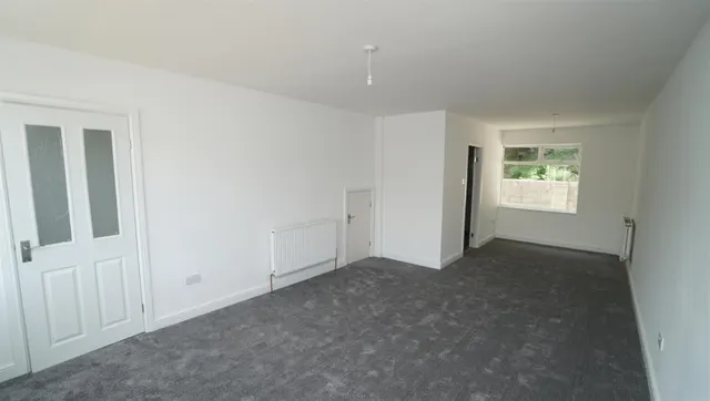 Summerbridge Crescent, Eccleshill, photo 2