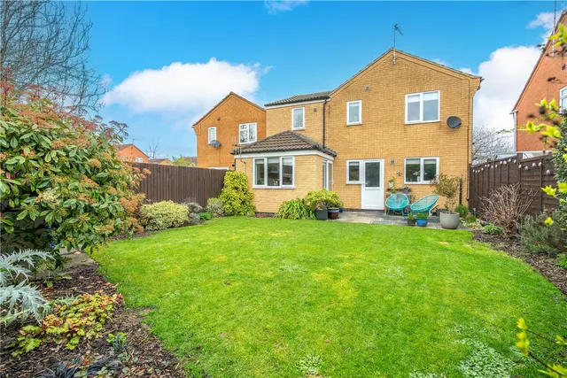 Rochester Court, Bourne, PE10, photo 3