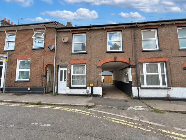 Winfield Street, Dunstable LU6 1LS, photo 1