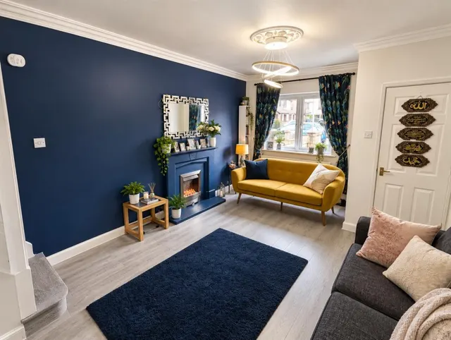 Highcroft Gardens, Keighley, BD21, photo 3