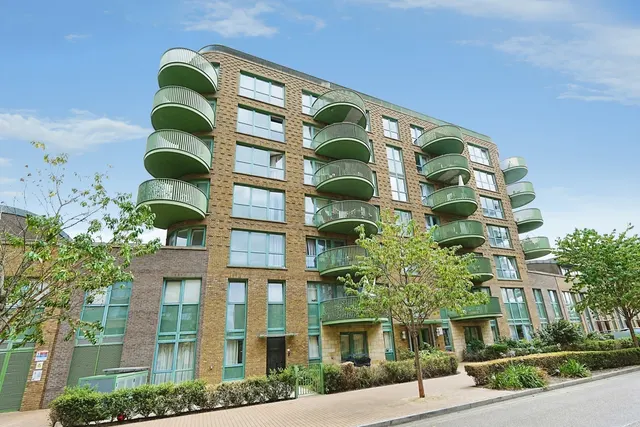 Ottley Drive, London, SE3, photo 1