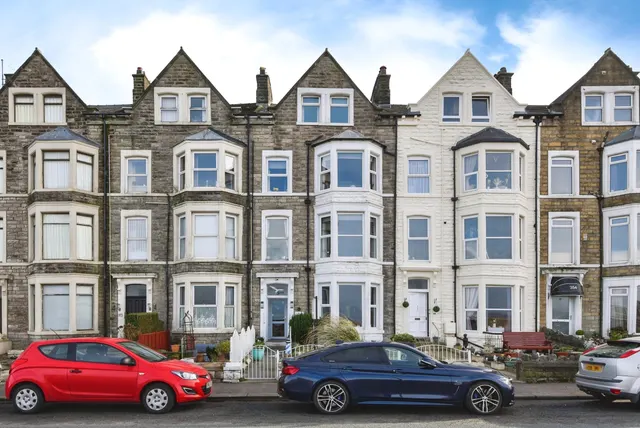 Marine Road East, Morecambe, LA4, photo 1