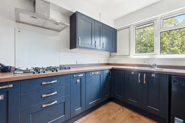 Beaumont Road, Ayerst Court, Leyton, E10, photo 1