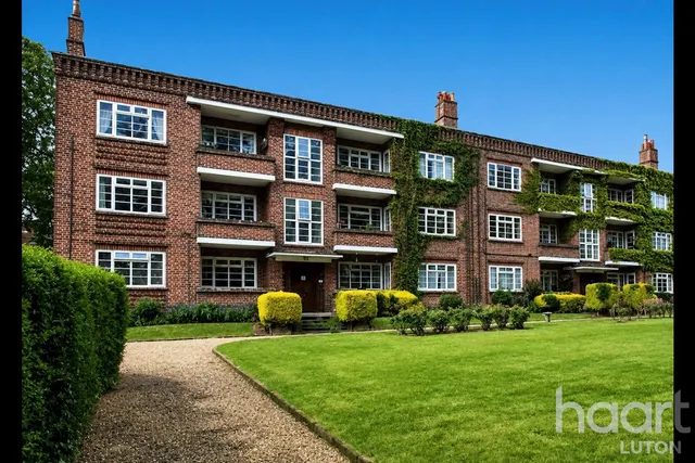 Bedford Gardens, Luton, LU3, photo 1