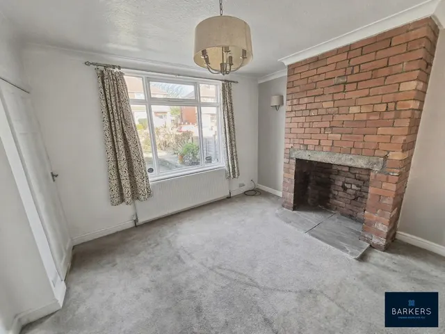 Photo 3 — Kings Drive, Birstall WF17 9JH