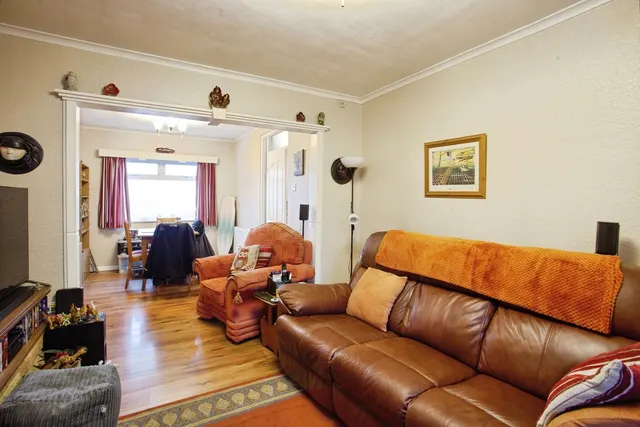 Photo 2 — Jenkin Drive, SHEFFIELD, South Yorkshire, S9