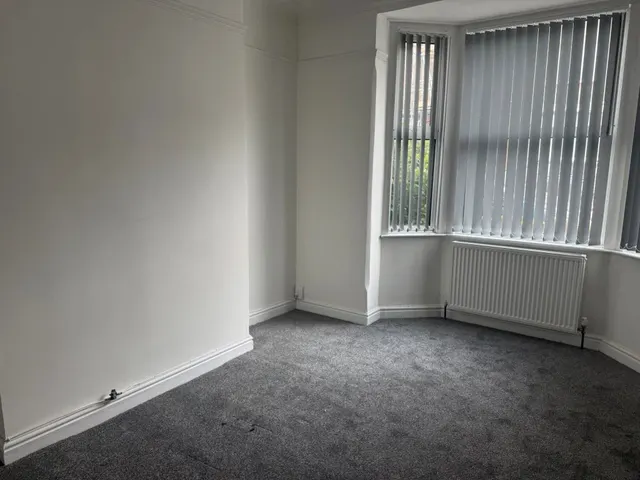 Photo 3 — KINGSLAND AVE, CHAPELFIELS, COVENTRY CV5 8DY