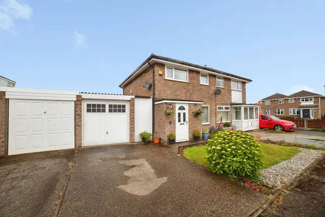 Abington Avenue, Sutton-in-Ashfield, Nottinghamshire, NG17, photo 1