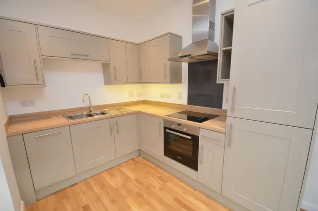 Mendy Street, High Wycombe, HP11, photo 2