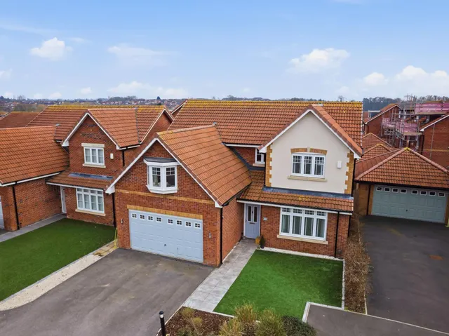 Bramling Cross Mews, Worksop, S81, photo 1