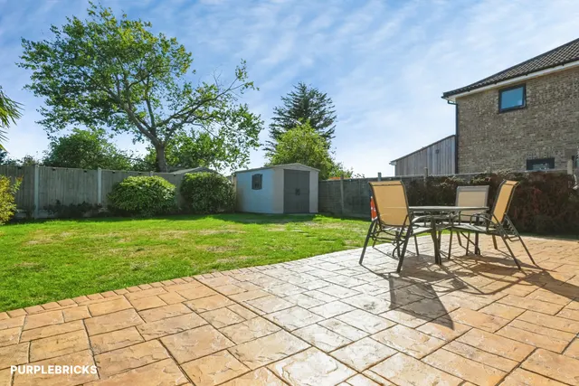 Audries Estate, Walton On The Naze, CO14, photo 2