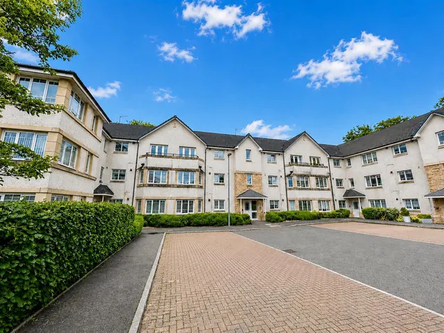 Dalzell Drive, Motherwell, Motherwell, ML1 2DA, photo 1