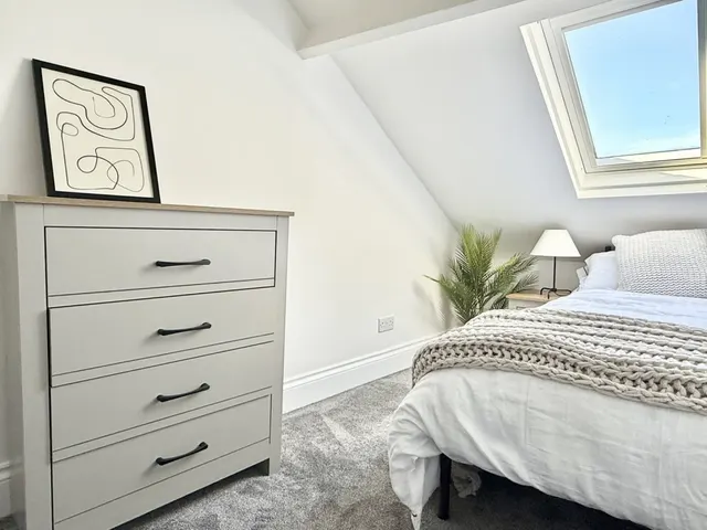 Sherborne Road, BA21, photo 2