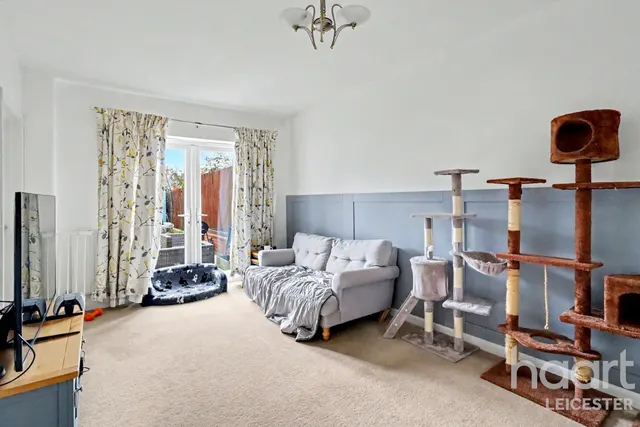 Rowan Road, Leicester, LE3, photo 2
