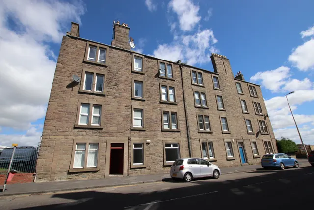 Clepington Road, Dundee, DD3, photo 1