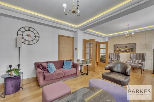 Pembroke Road, Kensington, London, W8 6DE, photo 1