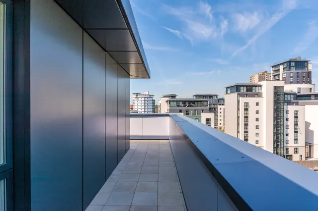 Photo 3 — Flat 50, Kempton House, Heritage Place, London