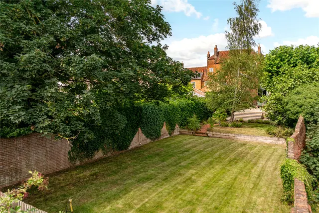 Castle Street, Buckingham, MK18, photo 2