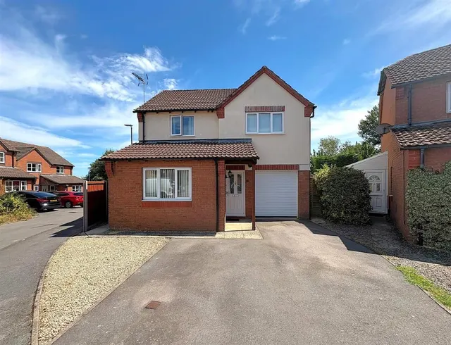 Blenheim Drive, Newent, GL18, photo 1
