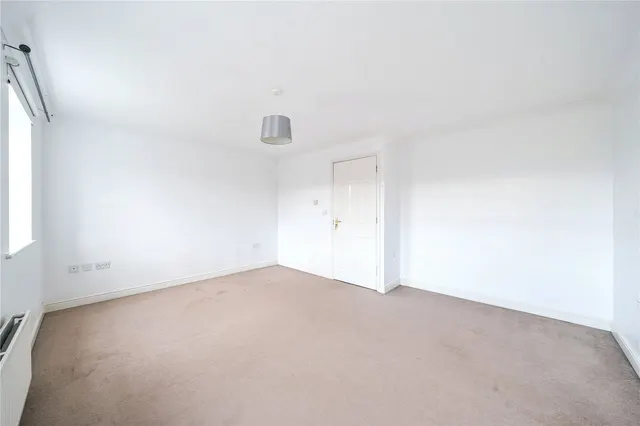 Photo 3 — Parkinson Drive, Chelmsford, Essex, CM1