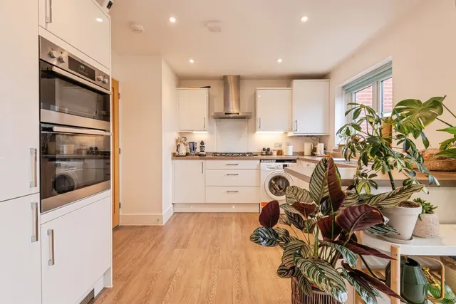 Stag Valley Road, Bridgwater, TA6, photo 2