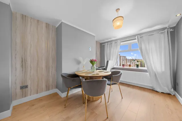 Photo 3 — Keble Grove, Leigh, Leigh, WN7 5LQ