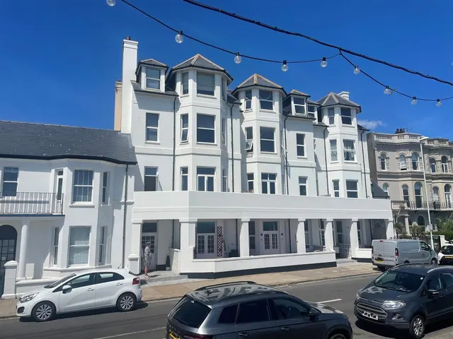 Marine Parade, Worthing, photo 1
