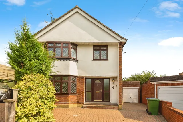 Minton Rise, Taplow, Maidenhead, photo 1