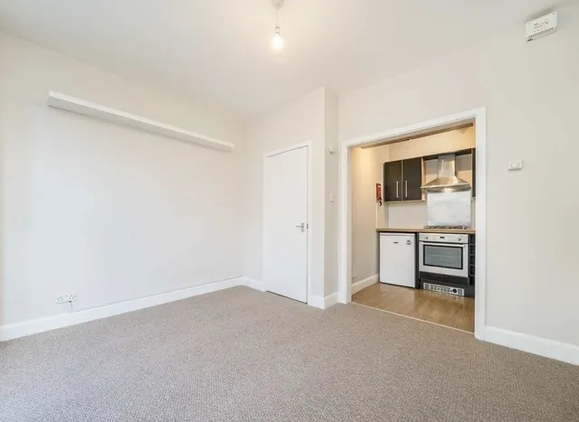 Oakhurst Grove, East Dulwich, SE22, photo 3